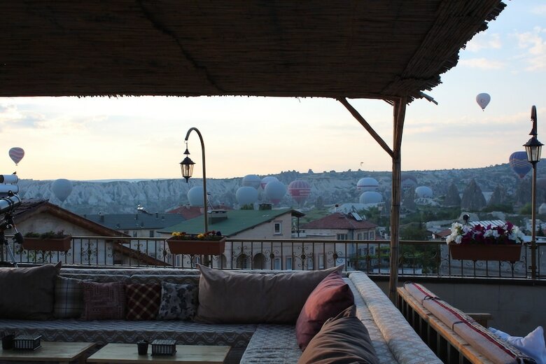 Hotel Moira Stone House