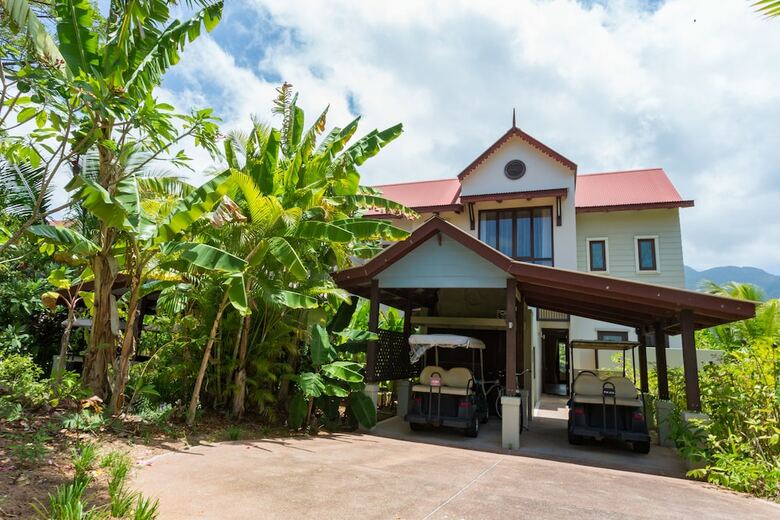 Spas Villas