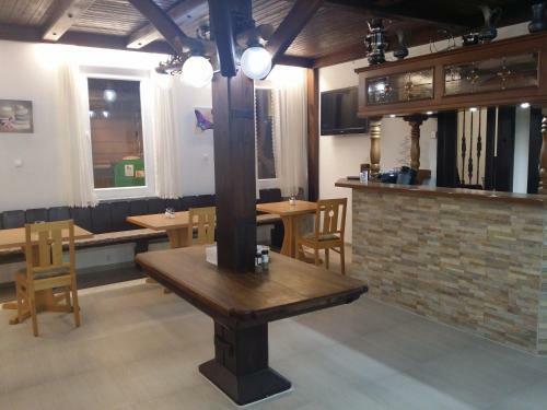 Hostal Gasthof L�wen
