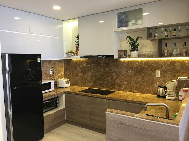 The Goldview Luxury Apartment