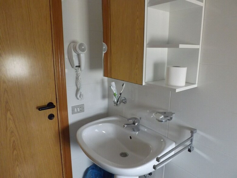 Hotel Alb's