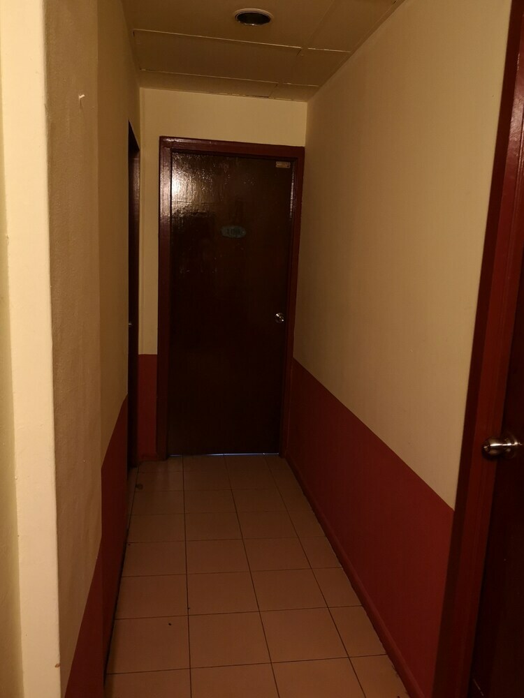 Spot On 89733 Sandakan Greenview Hotel