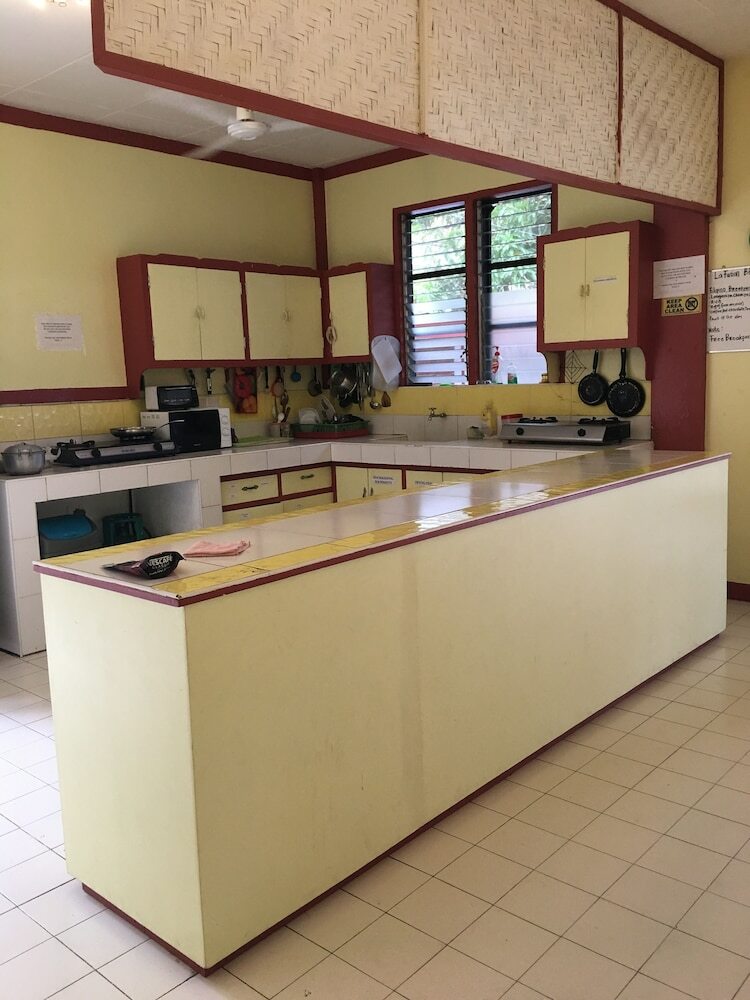 Hostal La Fusion Garden Resort - Hostel
