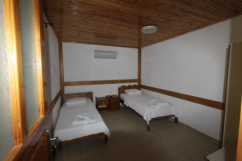Hotel Elly's Home