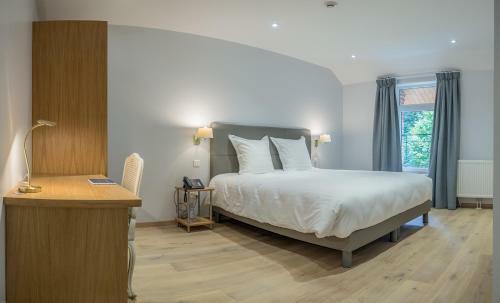 Hotel H�tel Ch�teau De La Marli�re