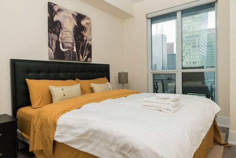 Sarkar Suites - Cn Tower Rogers Centre
