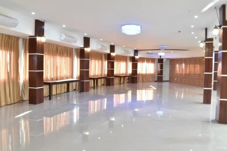 Mc Hotel Lingayen