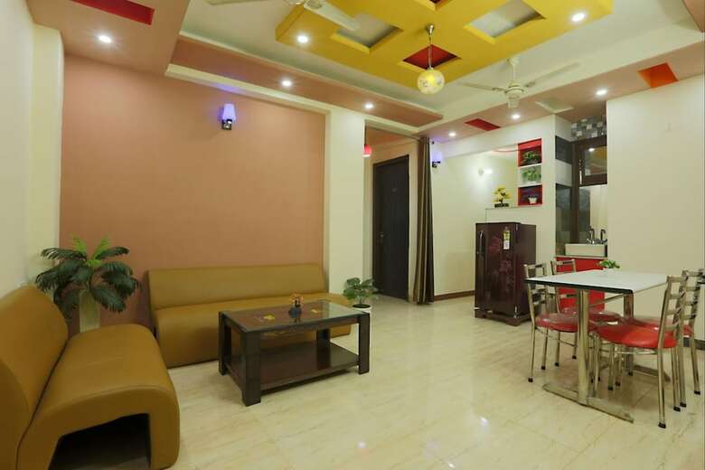 Hotel Lotus Home