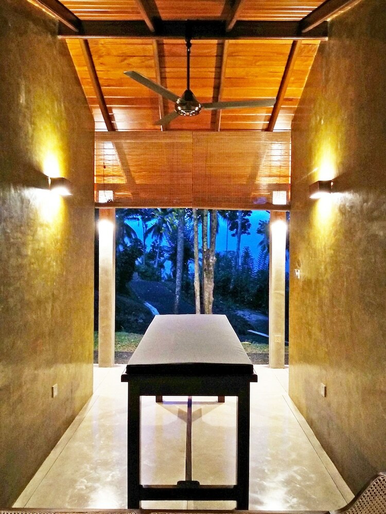 Apartamento Aarunya Nature Resort & Spa