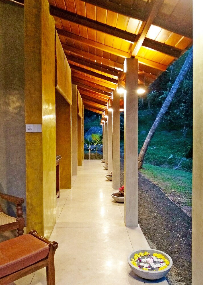 Apartamento Aarunya Nature Resort & Spa