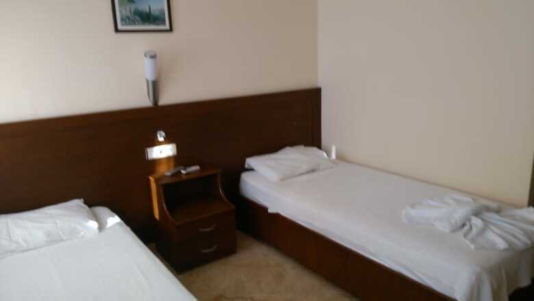 Las Palmeras Hotel