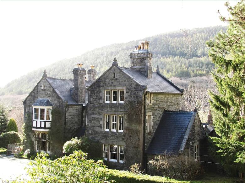 Agroturismo Farchynys Hall