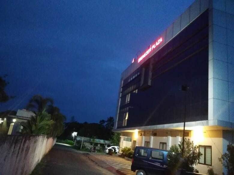Hotel Ebenezer Plaza
