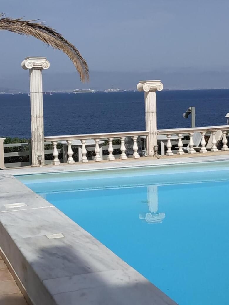 Hotel Mistral Apartments Aegina