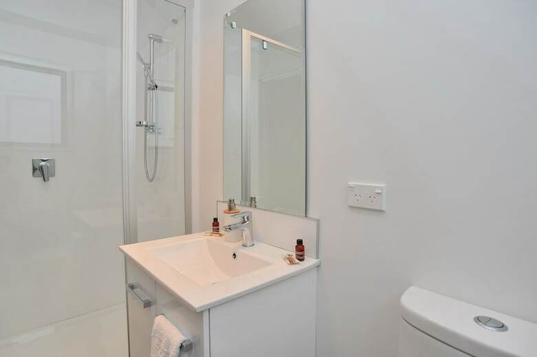 Parlane Apartment 2