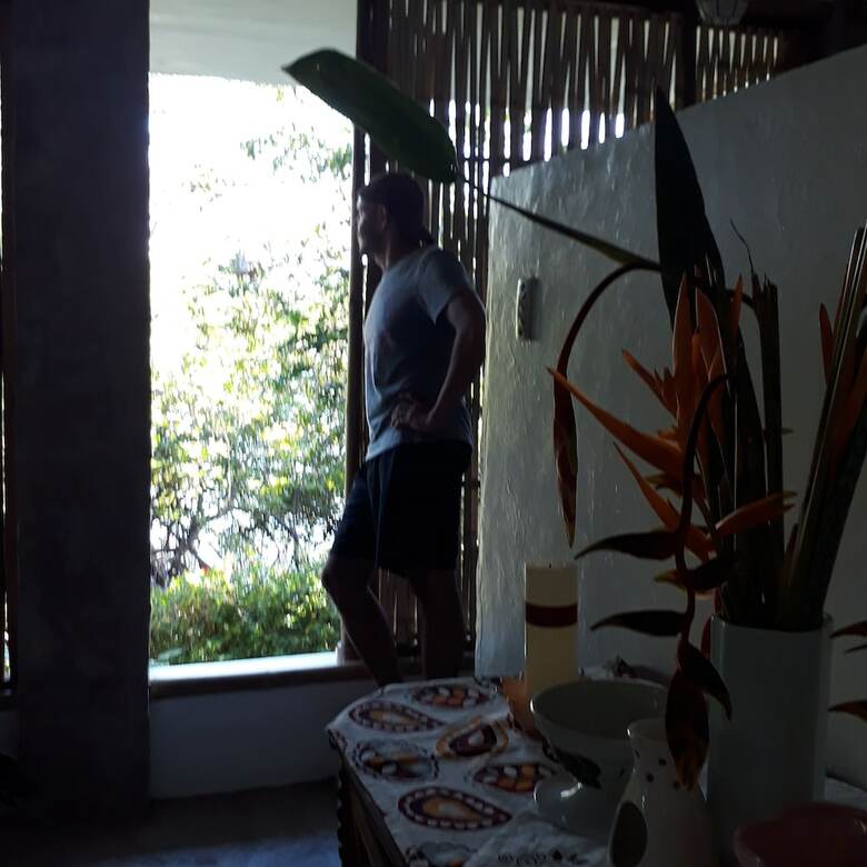 Bahay Isla Sanctuario
