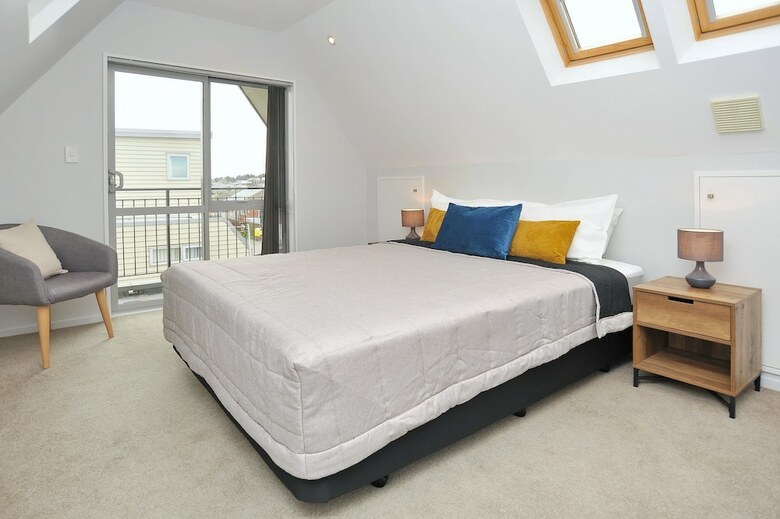 Regents Villa A