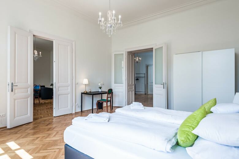 Duschel Apartments Imperial Living