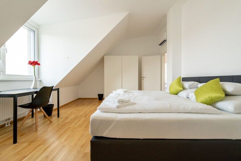 Duschel Apartments Imperial Living