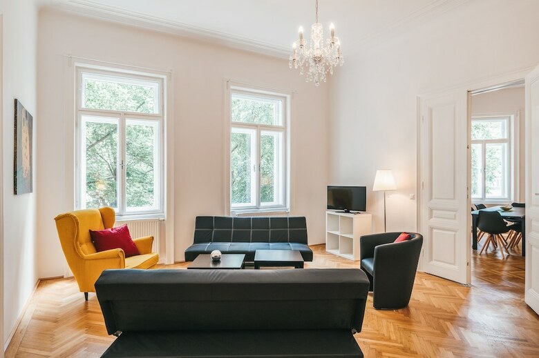 Duschel Apartments Imperial Living
