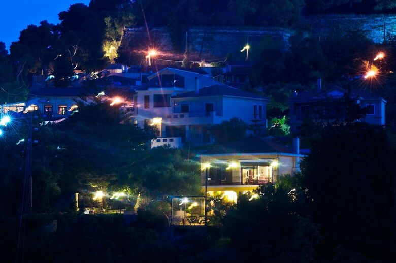Xagnando Holiday Home