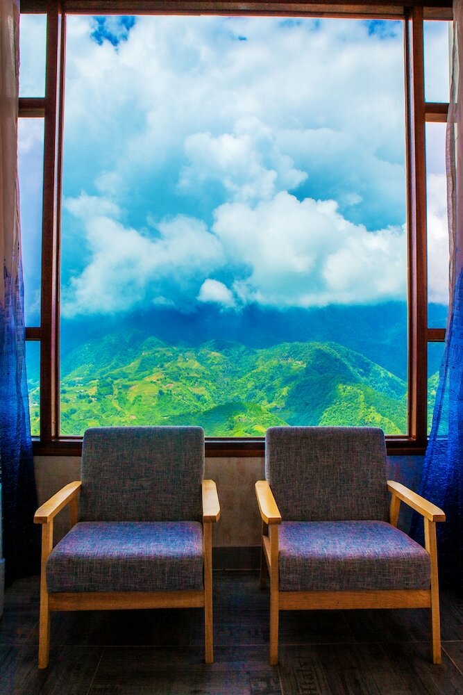 The Grand Blue Hotel