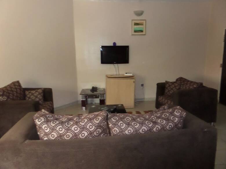 Apartamentos Golden Astoria Hotel