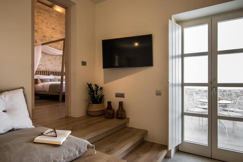 Hotel Bassa Maina Villas & Suites