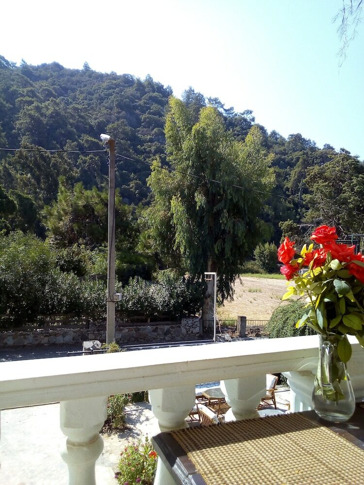 Hotel Ela Otel Hisar�n�