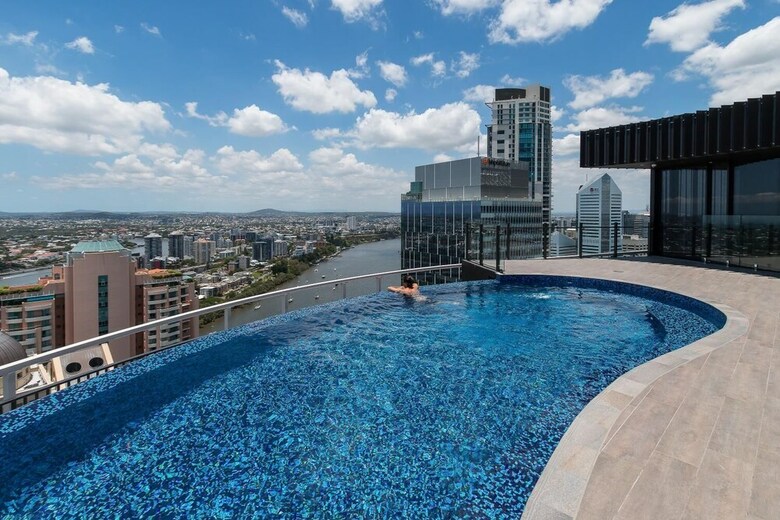 Stay In Style - Luxury Cbd Apartment