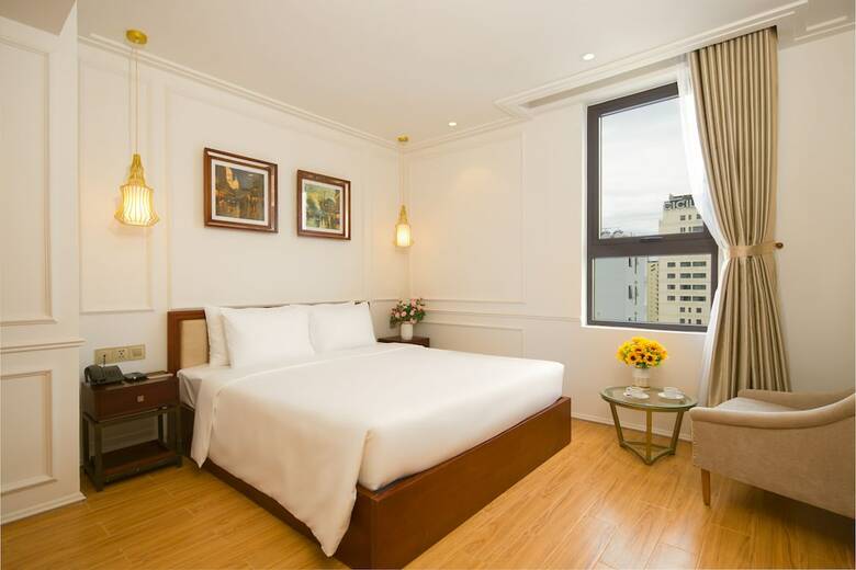 Ruby Light Hotel Danang