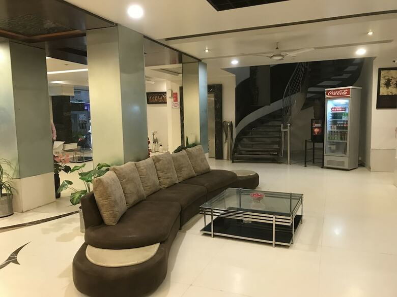 Hotel Sun International