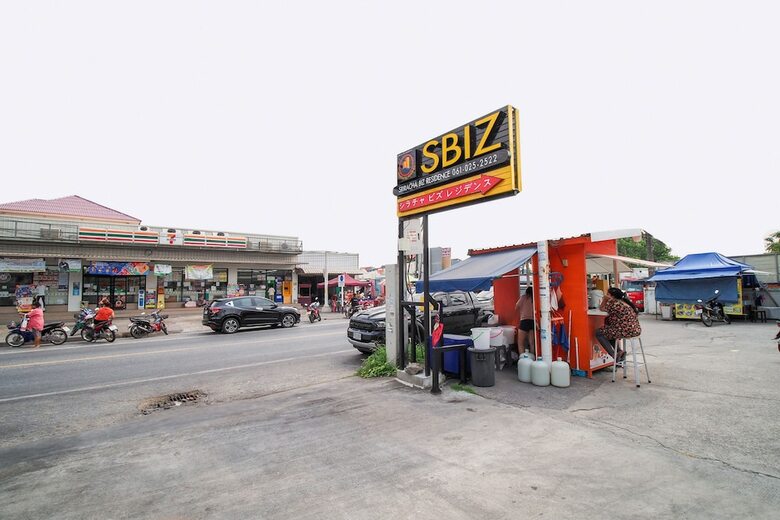 Apartamentos Sriracha Biz Residence