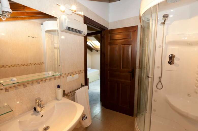 Apartamentos Mercader De Sedas
