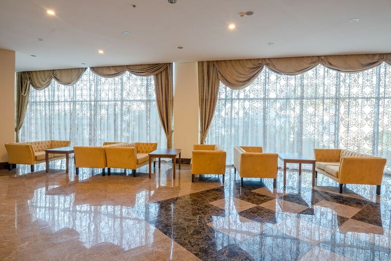 Hotel Throne Beach Resort & Spa - All Inclusive