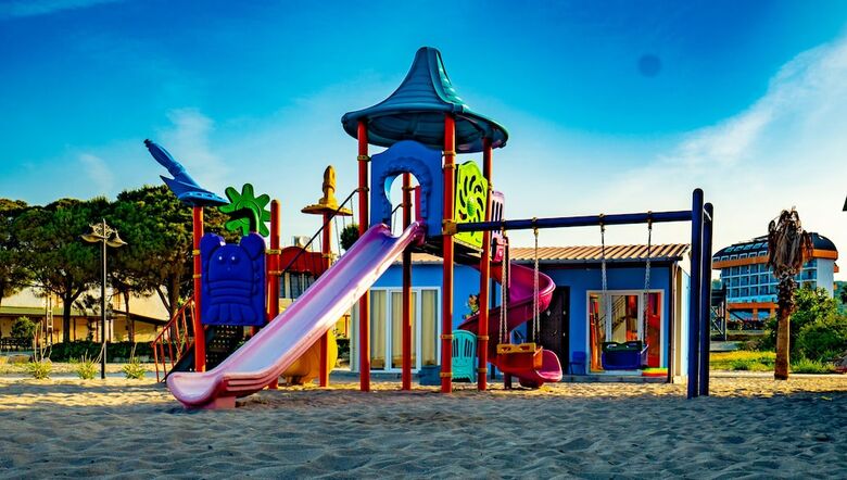 Hotel Throne Beach Resort & Spa - All Inclusive