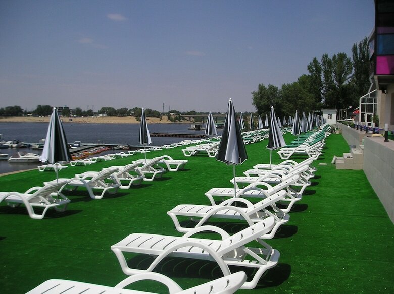 Hotel Mega Space