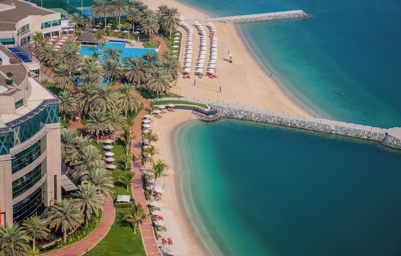 Hotel Beach Rotana Residences