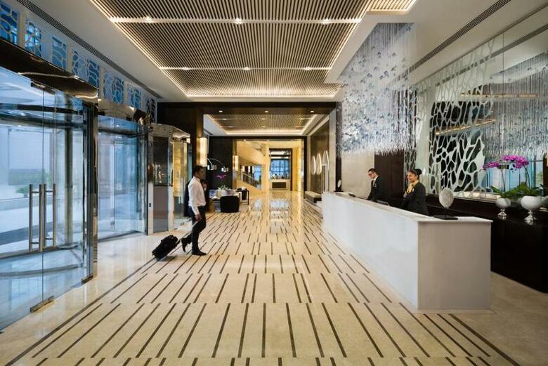 Hotel Beach Rotana Residences