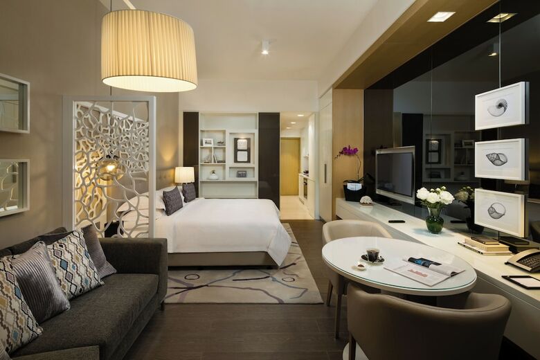 Hotel Beach Rotana Residences