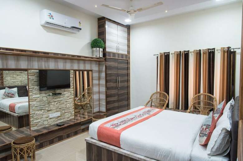 Hotel Rk Residency