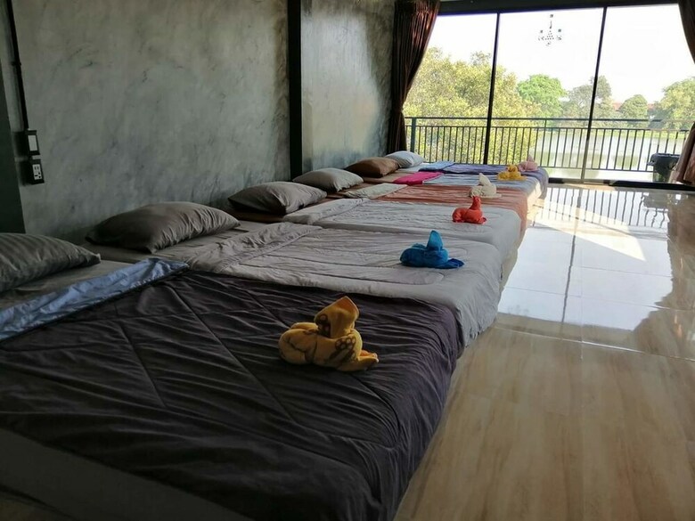 Hostal Lom Choi Home Stay Ayutthaya