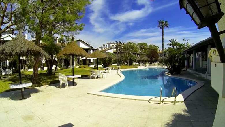 Apartamentos Suitur Alorda Park
