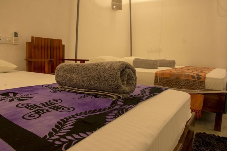 Hotel Eagle Resort Arugambay