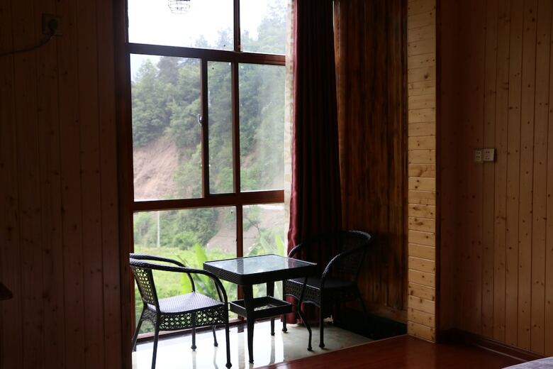 Hotel One Step To Heaven Inn