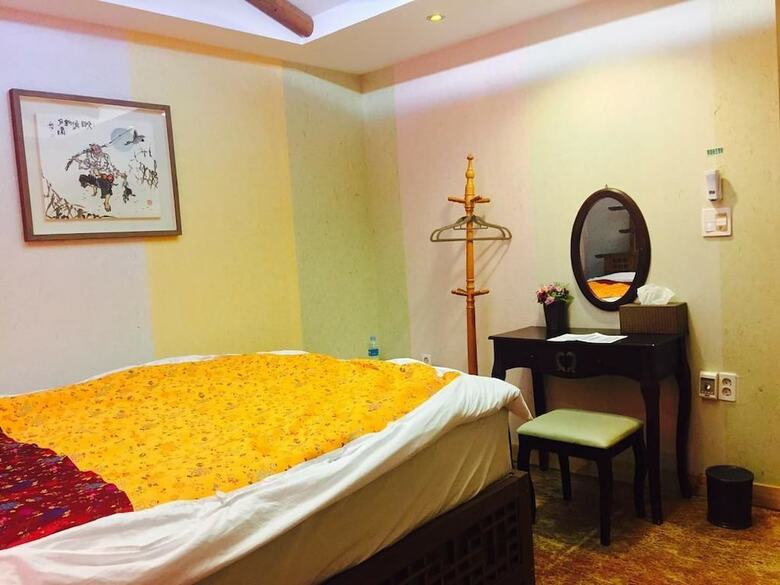Jeonju Hanok Village Hotel