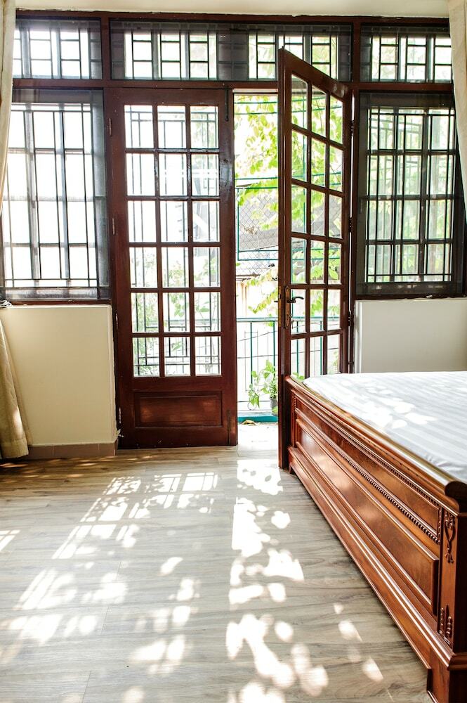 Hotel Linh Homes For Expat