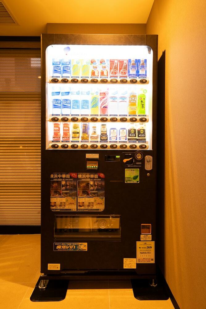 Hostal Global Cabin Yokohamachukagai - Hostel