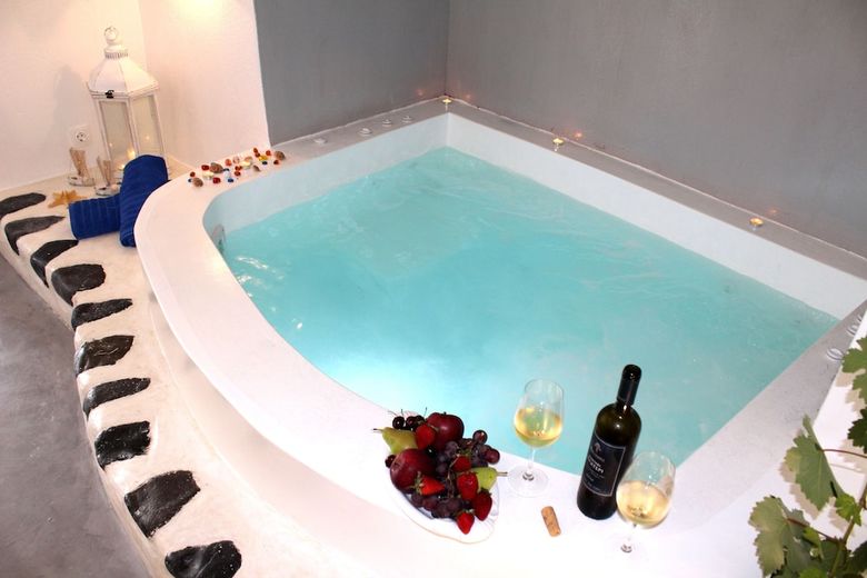 Apartamentos Linos Suites