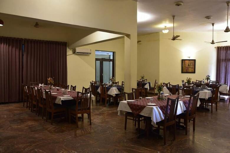 Modipur Hotel